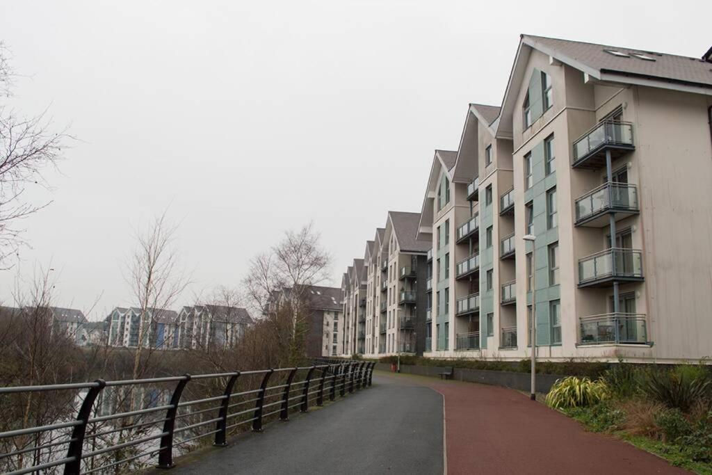 斯旺西Parking, Balcony, Fully Equipped Kitchen公寓 外观 照片