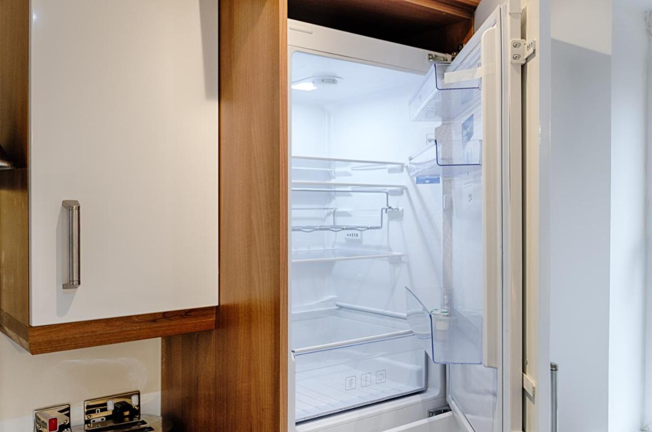 斯旺西Parking, Balcony, Fully Equipped Kitchen公寓 外观 照片